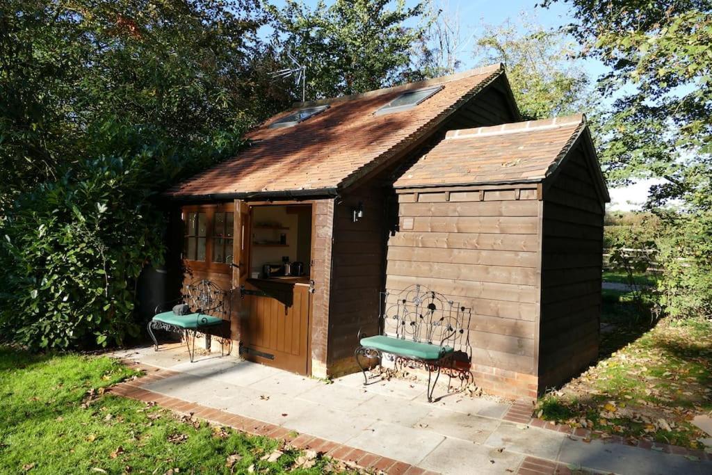 The Bike Shed, Near Brill Apartment Aylesbury  Ngoại thất bức ảnh